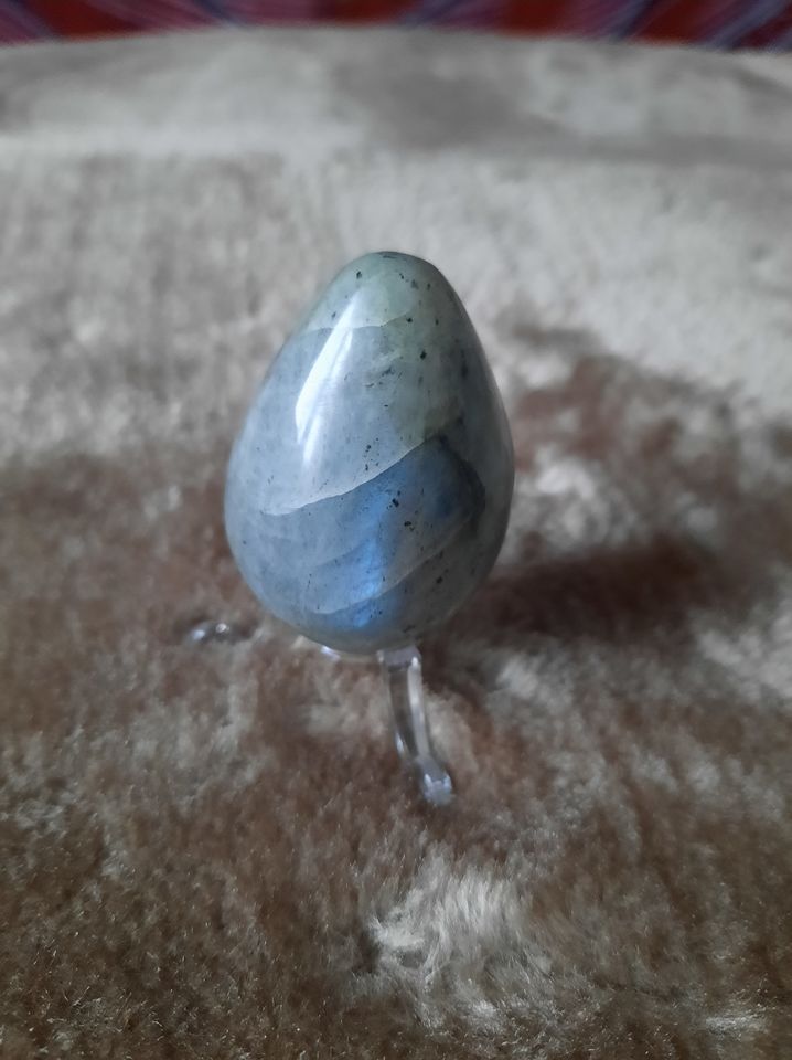 Œuf de labradorite
