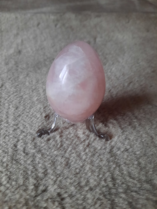 Œuf de quartz rose